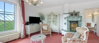 Apartment "Romantic Suite with Whirlpool", Lake View, Private Terrace & Wi-Fi