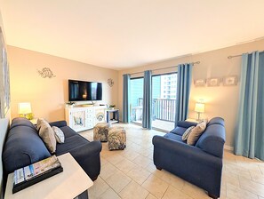 TV - 2 BR Ocean View Condo | Myrtle Beach Resort B0316 (Myrtle Beach)