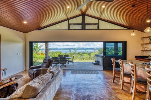 Modern Lakeview Home with Hot Tub