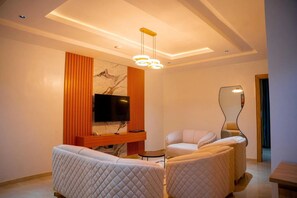 Appartement Deluxe, balcon, vue ville | Intérieur