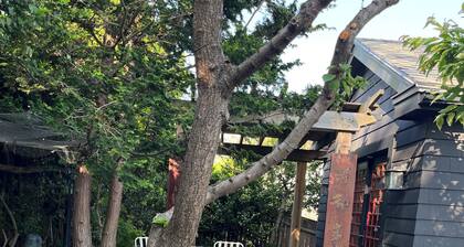 Zen vacation in historic Marblehead