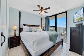 Iron/ironing board, free WiFi, bed sheets - Cozy Coastal Retreat~1BR/1B~Boat Parking & Pool (Gulf Shores)