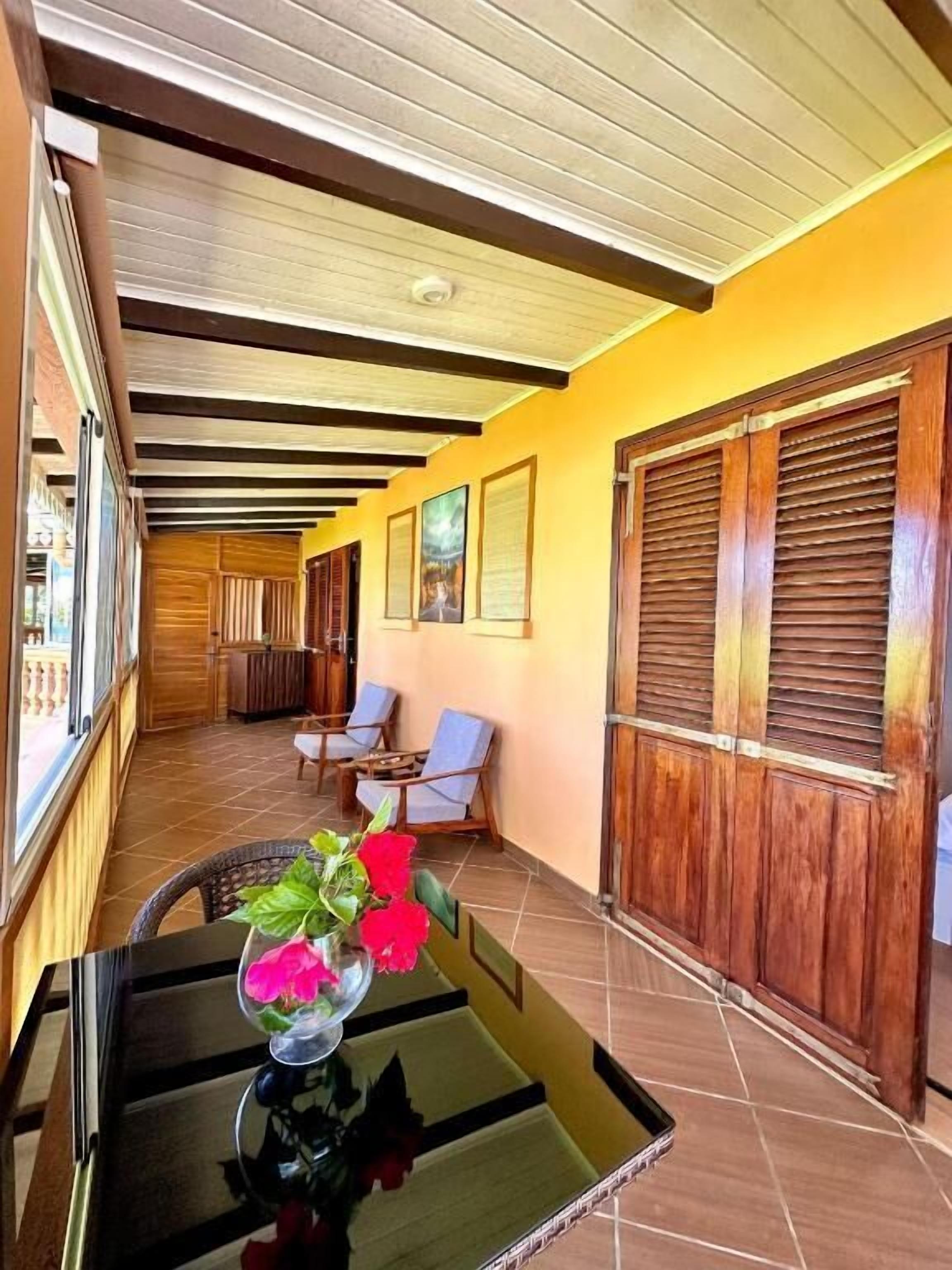 Firemannsrom – familie, balkong, sjøutsikt | Balkong