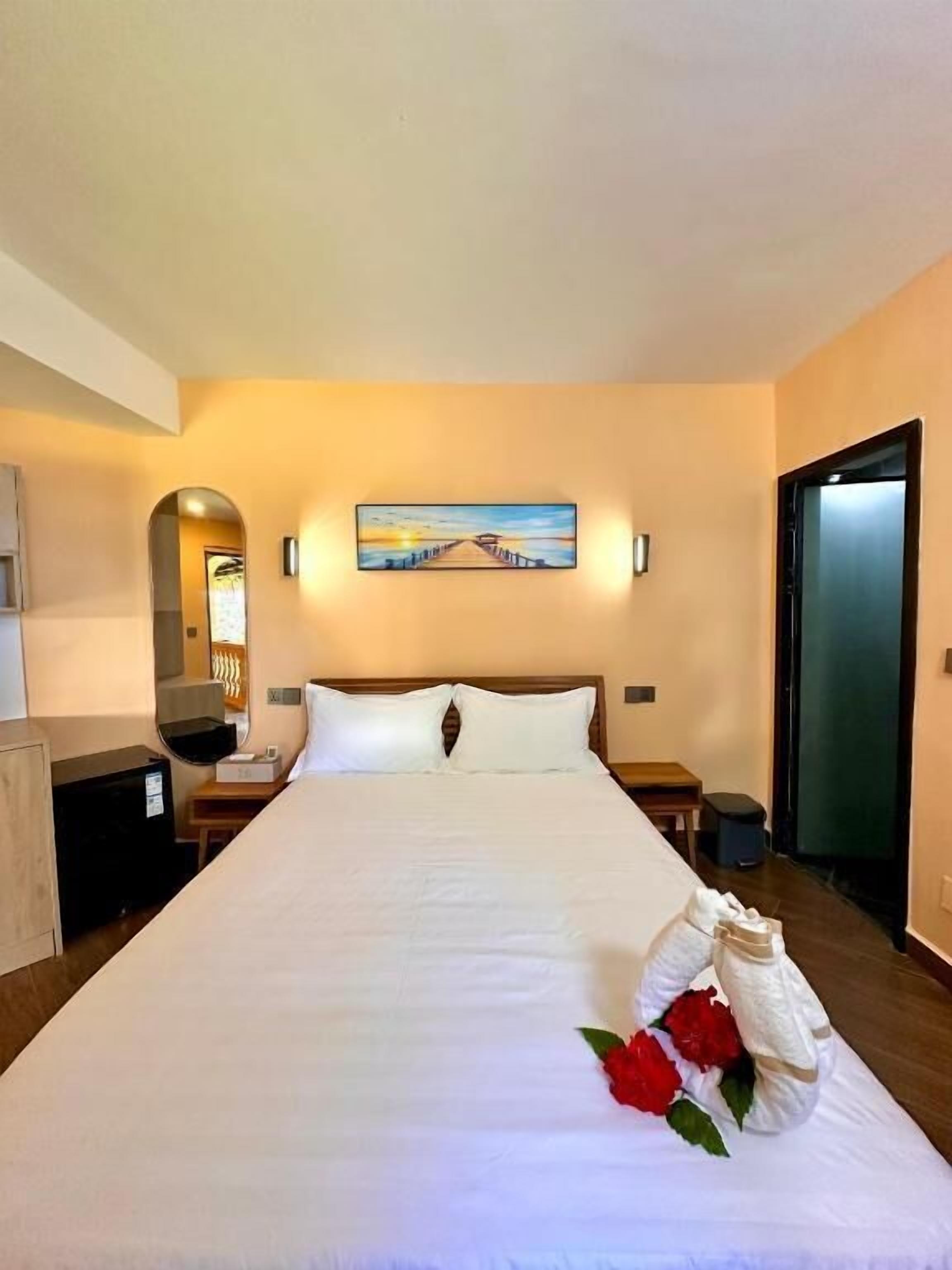 Comfort-Doppelzimmer, eingeschränkter Meerblick | Zimmersafe, kostenloses WLAN