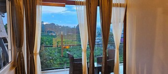 ASR Holidays, Your Cozy Haven in Valparai