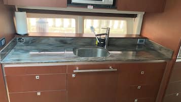 Mikrobølgeovn, ovn, kogeplade