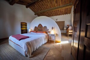 Deluxe Double Room, Vineyard View | Desk, free WiFi - Agriturismo PETRA (Suvereto)
