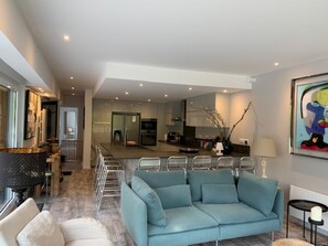 Living area - Exceptional 7-bedroom villa - Heated pool in the heart of the Biscarrosse golf course (Biscarrosse)