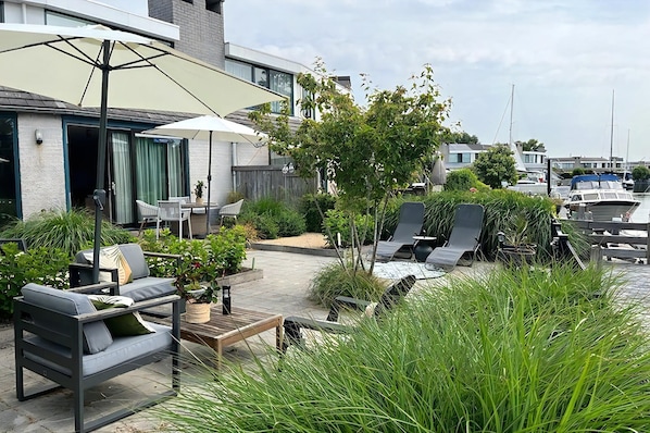 Outdoor dining - Park Brekkense Wiel 226 (Lemmer)