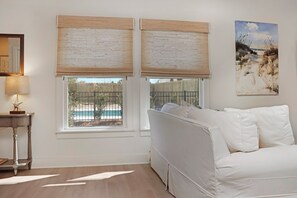 2 bedrooms, iron/ironing board, free WiFi, bed sheets - ☀️ Private Pool - My Time 🌴 (Mexico Beach)