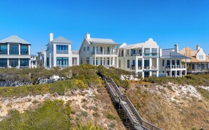 Exterior - Sealah Huge Beachfront Home + Private Pool & Bikes (Inlet Beach)