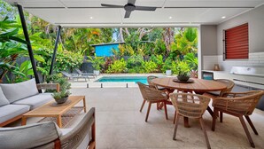Unclassified image, 5 of 16, button - Tranquil Palms Pet-Friendly Near Moffat Beach (Moffat Beach)
