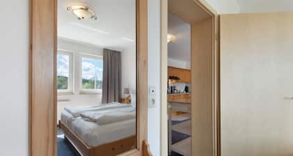 Pet-Friendly Family Apartment with Lake View and Balcony