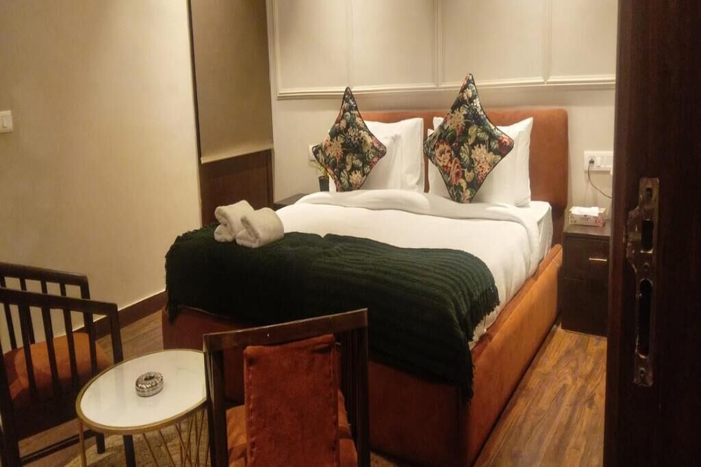 Deluxe Double Room, Balcony, City View