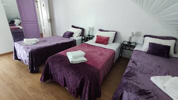 Free WiFi, bed sheets