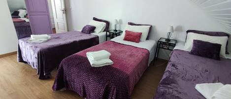3 chambres, Wi-Fi gratuit, draps fournis