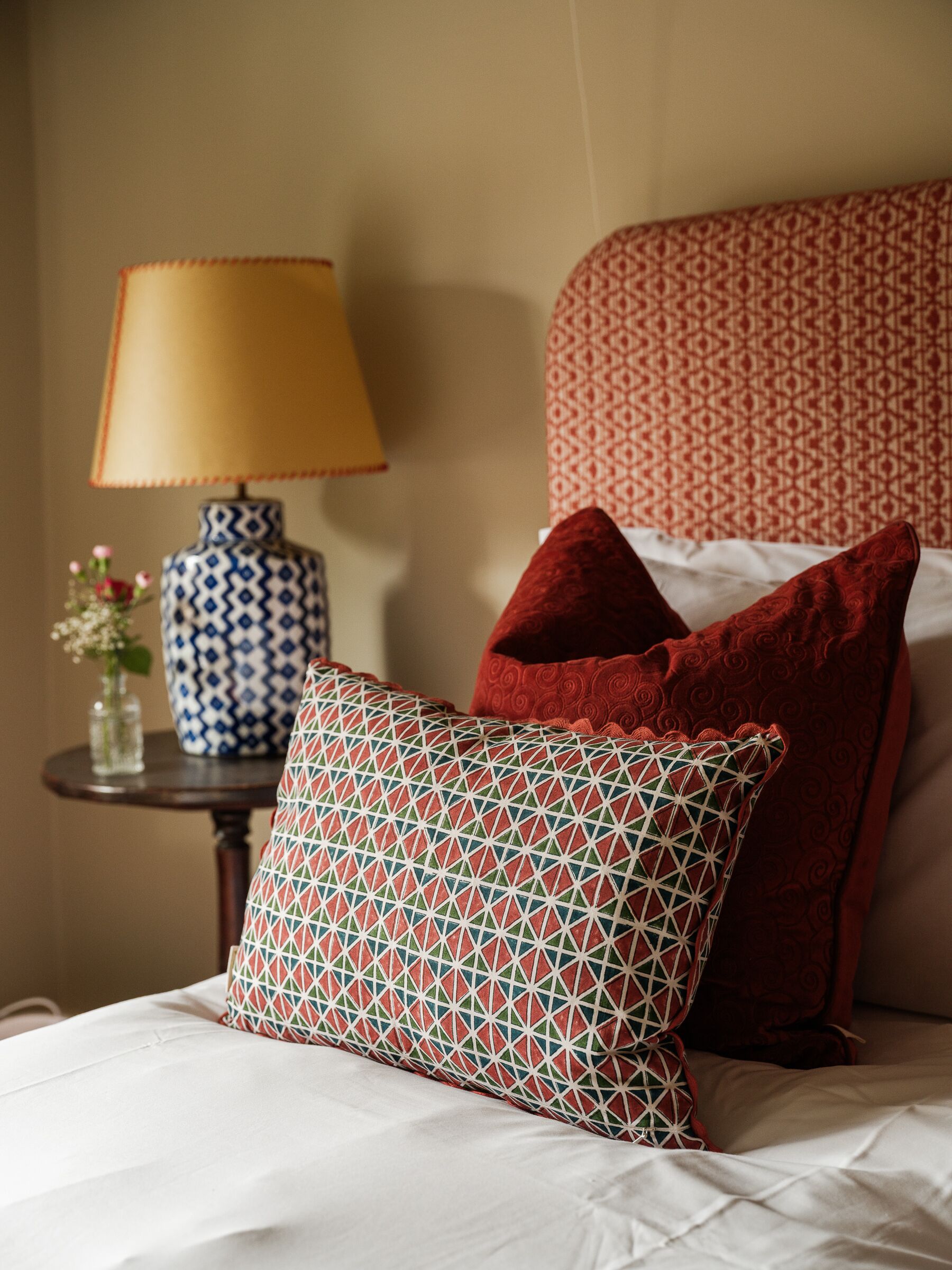 Tabla de planchar con plancha y wifi gratis 