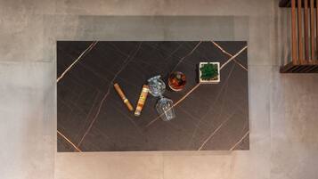 Suite, byutsikt | Innvendig