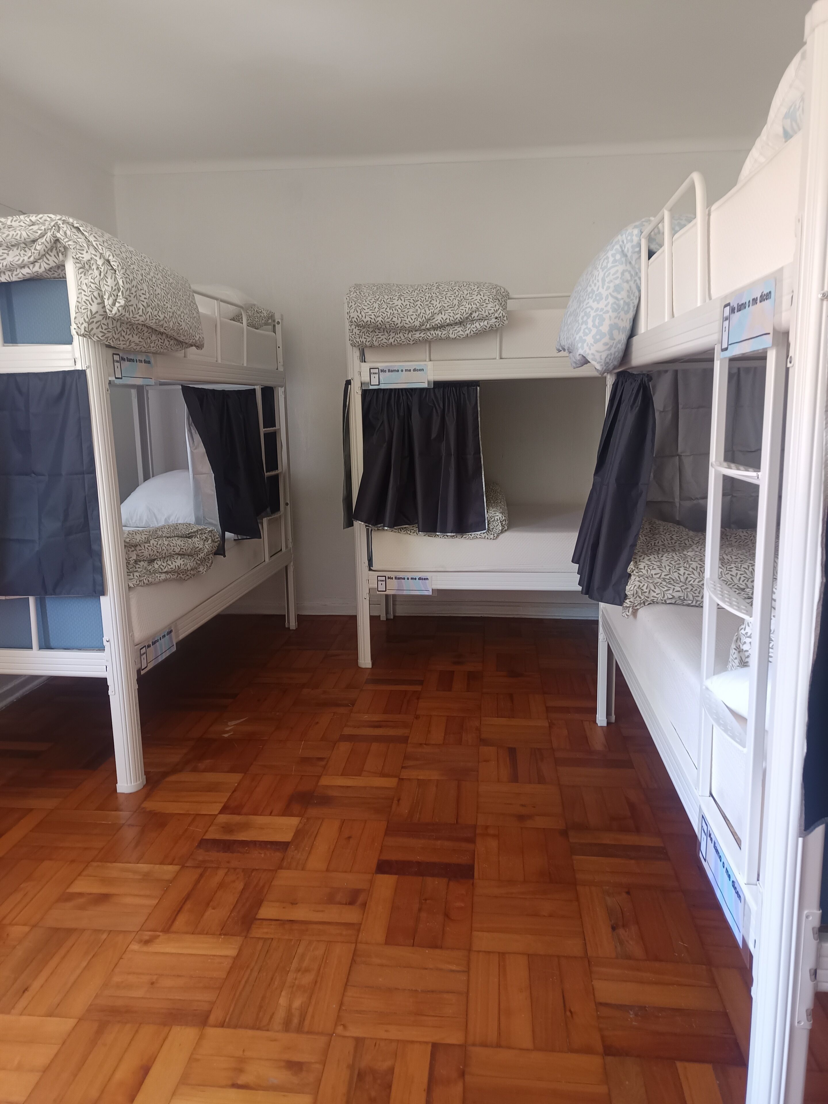 Dormitório compartilhado conforto, em dormitório misto