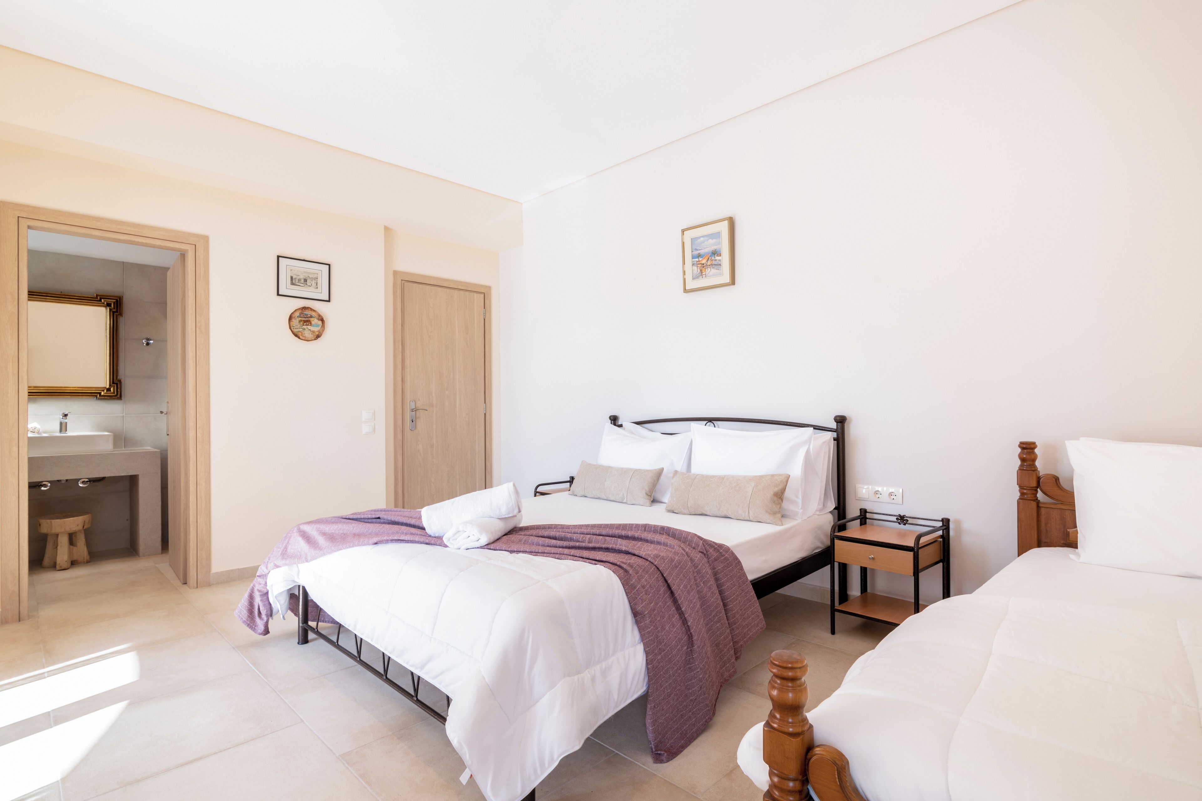 2 bedrooms, in-room safe, iron/ironing board, travel cot