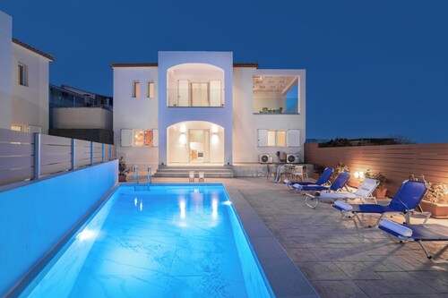 Astarte Villas - The Serene Retreat  Ocean Pool Villa with Private Pool