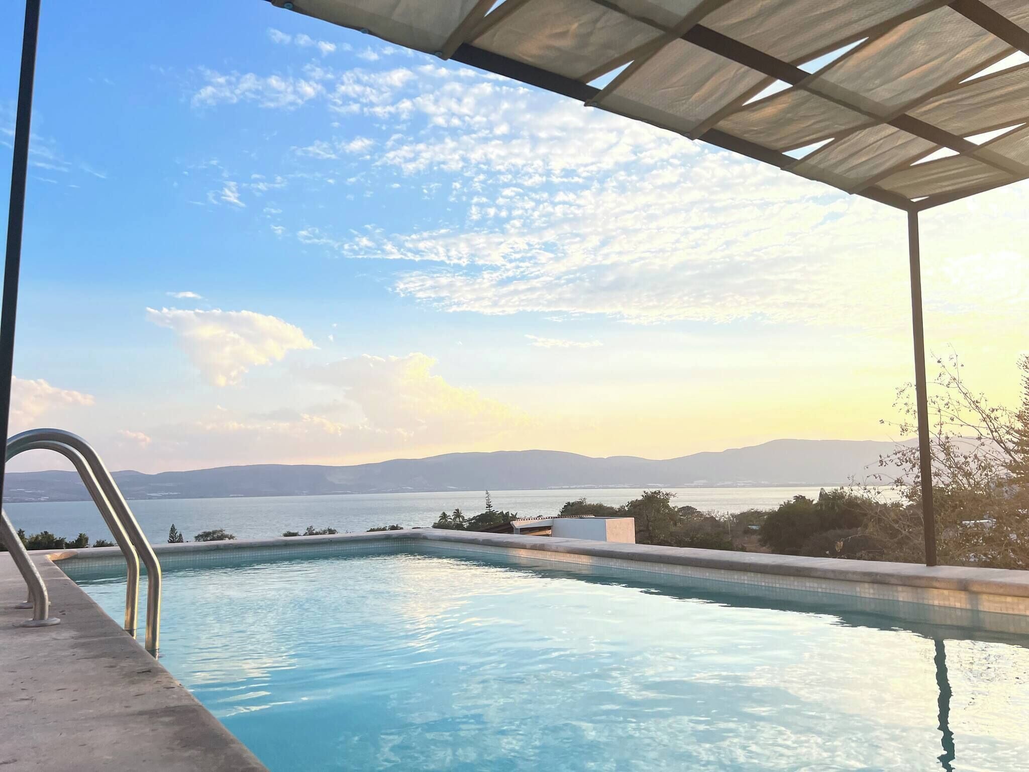 Casa, 4 habitaciones, alberca privada, vista al lago | Alberca | Alberca al aire libre 