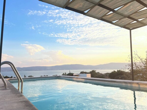 House, 4 Bedrooms, Private Pool, Lake View | Pool | Outdoor pool - Casa Cuba - Spectacular Lake and Mountain View (Jocotepec)