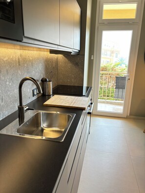 Private kitchen - Nice La Palmeraie Pool/BeachAC (nice)