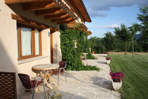 Maison rurale 'Villabamba 1' avec vue sur la montagne, terrasse partagée et Wi-Fi