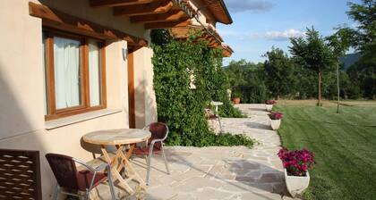Maison rurale 'Villabamba 1' avec vue sur la montagne, terrasse partagée et Wi-Fi