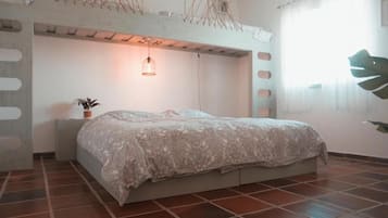 Deluxe Quadruple Room, Private Bathroom, Ocean View