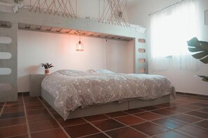 Wifi gratis y ropa de cama 