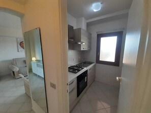 Private kitchen - ELEGANTE BILO D2 CASA SANDRA (Golfo di Marinella)