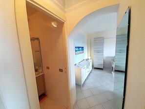 Interior - ELEGANTE BILO D2 CASA SANDRA (Golfo di Marinella)