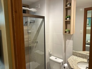 Studio – basic | Bad | Dusj