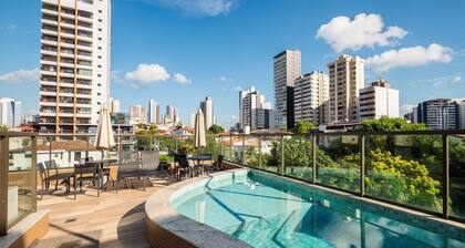 Studio in Condo w/ Pool and Gym Ftw1106