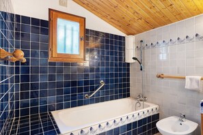 Een douche, een haardroger