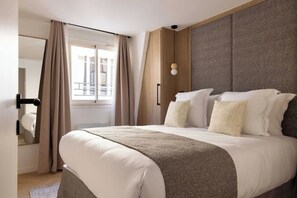 Apartment | 2 Schlafzimmer, laptopgeeigneter Arbeitsplatz, Bügeleisen/Bügelbrett