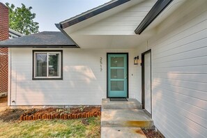 Exterior detail - Charming Sunset Park Stay Near Parks & Greenbelt (Boise)