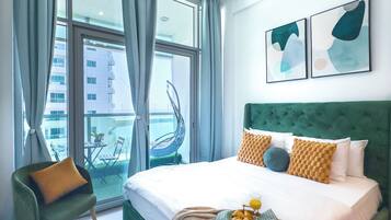 Iron/ironing board, free WiFi