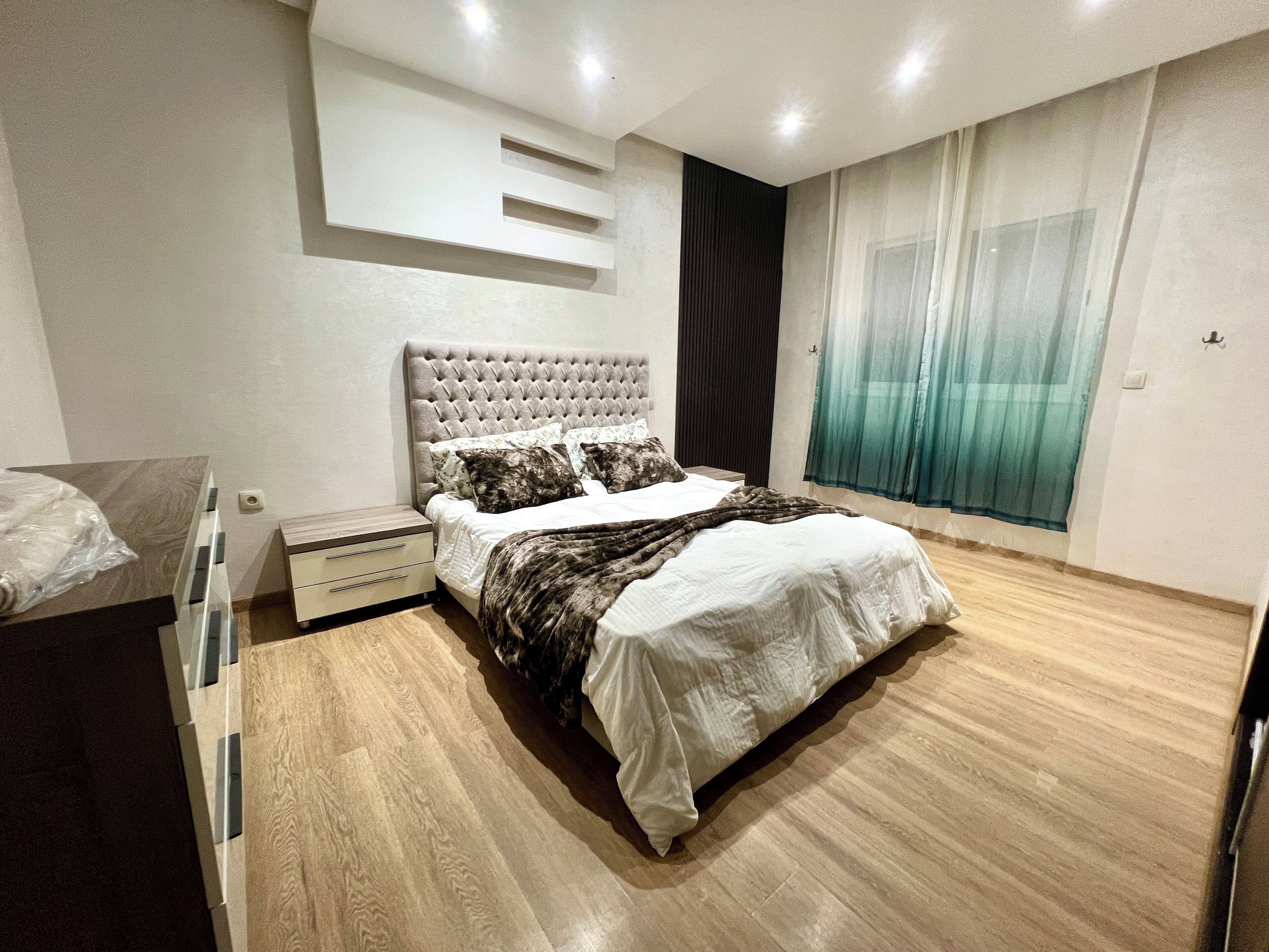 2 chambres, coffres-forts dans les chambres, Wi-Fi, draps fournis