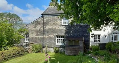 Cottage - Sleeps 2 - River Lynher Walks & Fishing