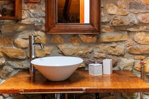 Shower, free toiletries, hair dryer, towels - El Refugio I de Verdiago (Verdiago)