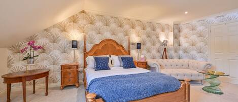 3 bedrooms, individually decorated, individually furnished, free WiFi