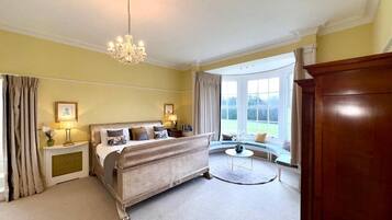 13 bedrooms, iron/ironing board, free WiFi, bed sheets