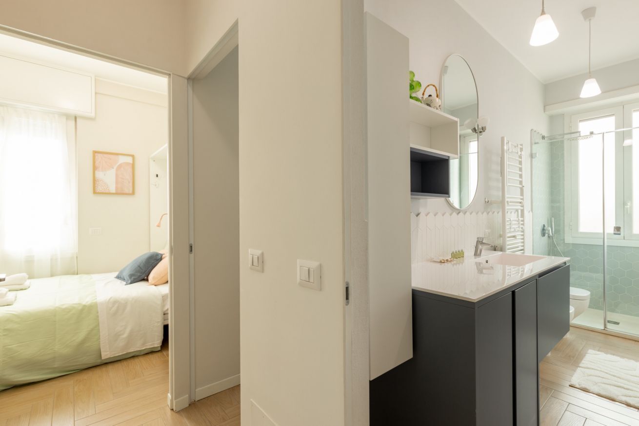 Bügeleisen/Bügelbrett, Reisekinderbett