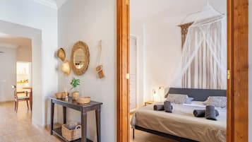 Bügeleisen/Bügelbrett, WLAN, Bettwäsche