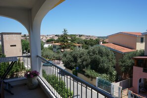 Property grounds - Sa Domo de Mannoi, home just minutes from Sardinia's most beautiful beaches (Orosei)