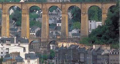 Chambres d'hÎtes "Chez Ninie" au pied des Monts d'Arrée