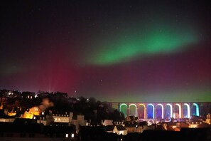 Point of interest - Chez Ninie" bed and breakfast at the foot of the Monts d'Arrée mountains (Le Cloître-Saint-Thégonnec)